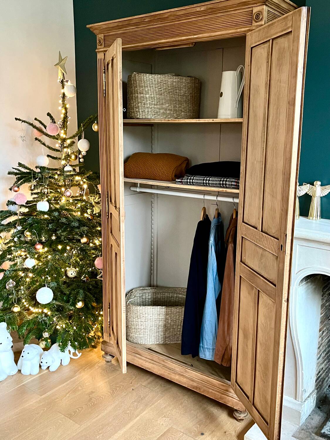 Vintage Parisian wardrobe