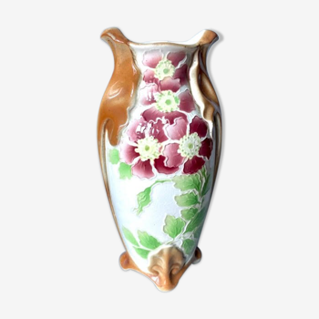 Vase art nouveau signé ck en barbotine à decor de fleurs bordeaux, Saint-clément