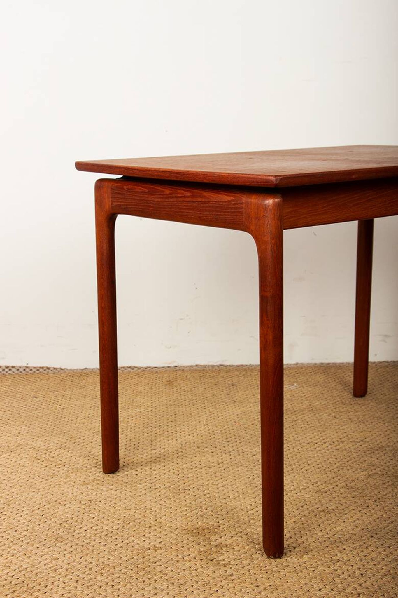 Danish coffee table in teak model 019 by Ole Wansher for Poul Jeppesen.