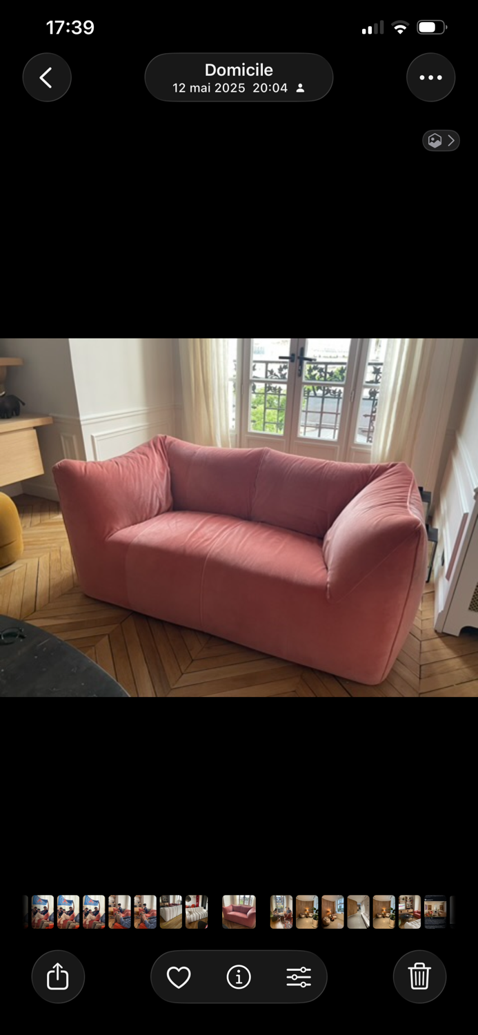 Canapé Le Bambole in coral velvet by Mario Bellini for B&B Italia,