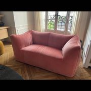 Canapé Le Bambole in coral velvet by Mario Bellini for B&B Italia,