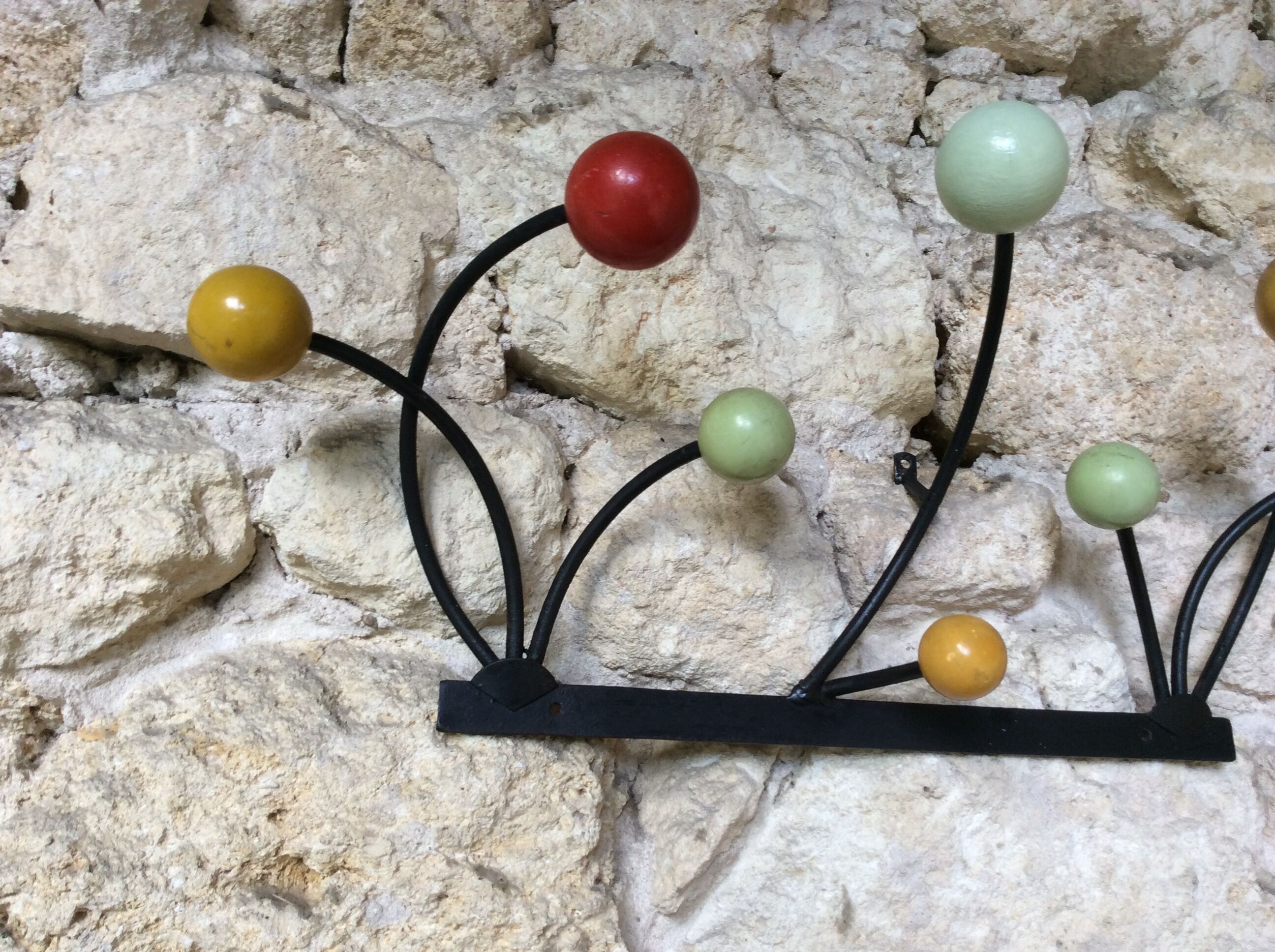 Wall coat rack 50s, colored balls