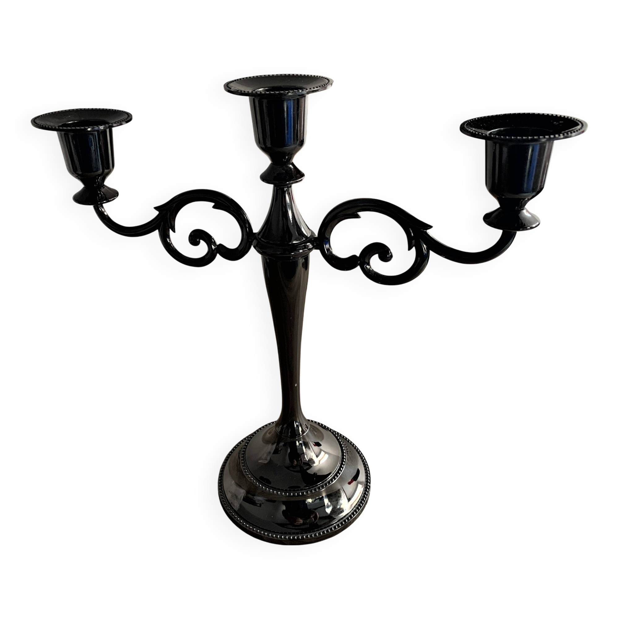 Black varnished metal chandelier with 3 lights