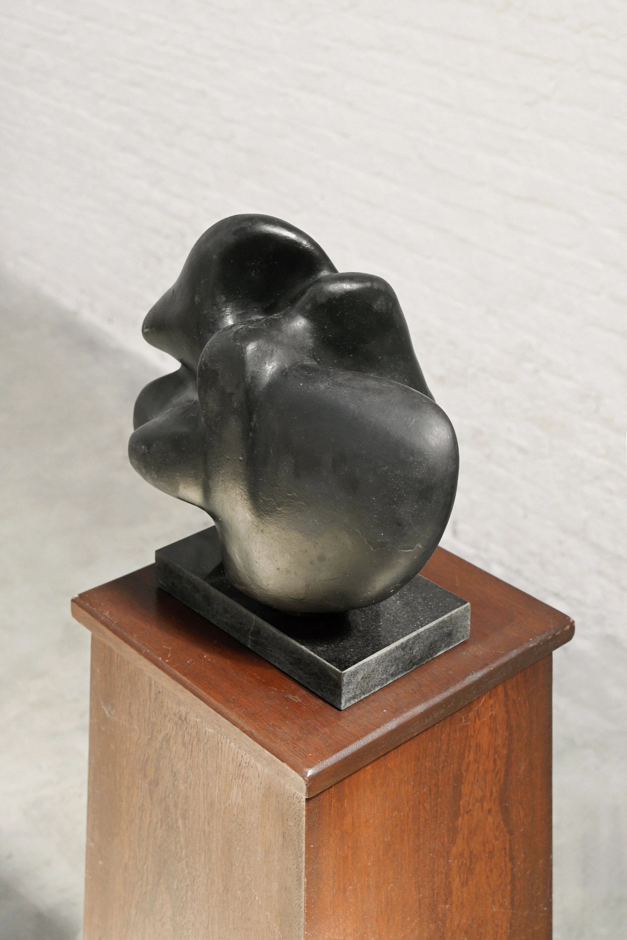 Sculpture abstraite en terre cuite noire, années 1960