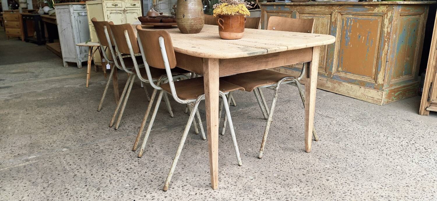 Chaises industrielles