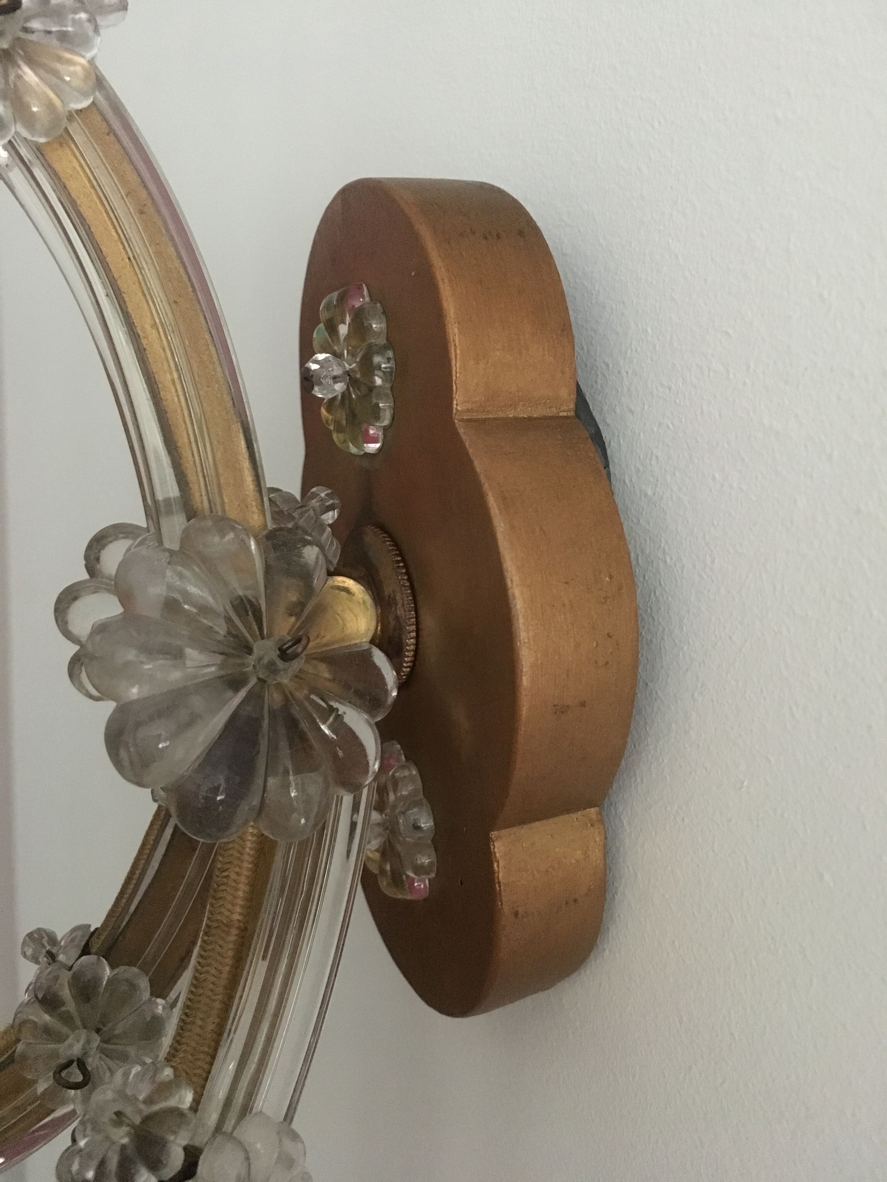 Two-arm crystal light wall light