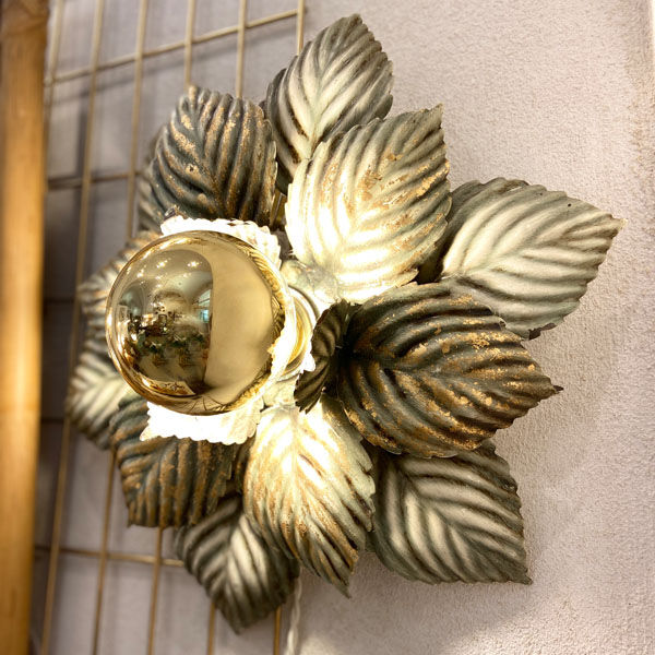 Sconce flower green and gold leaves