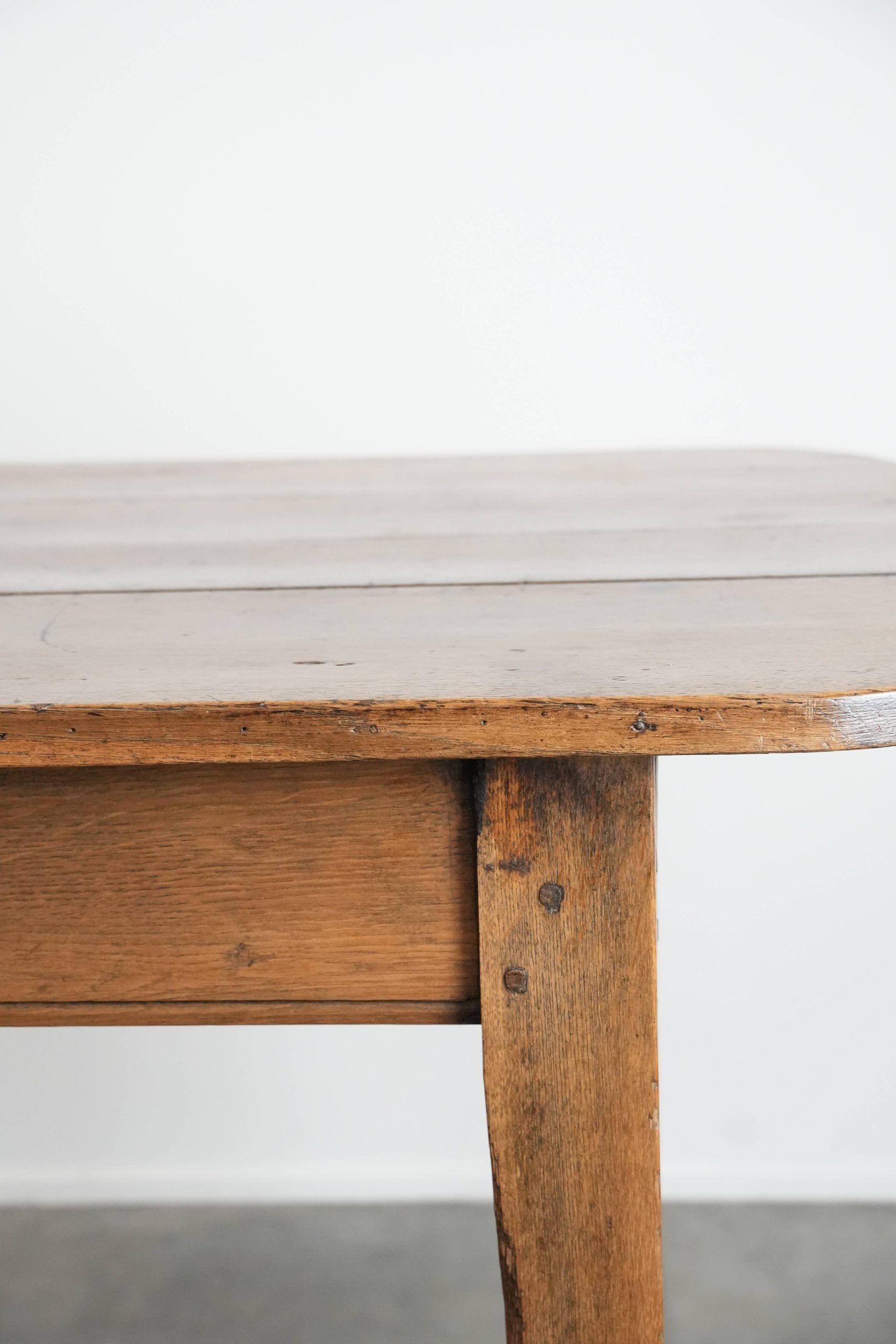 Large antique dining table for 6 to 8 people with two functional drawers