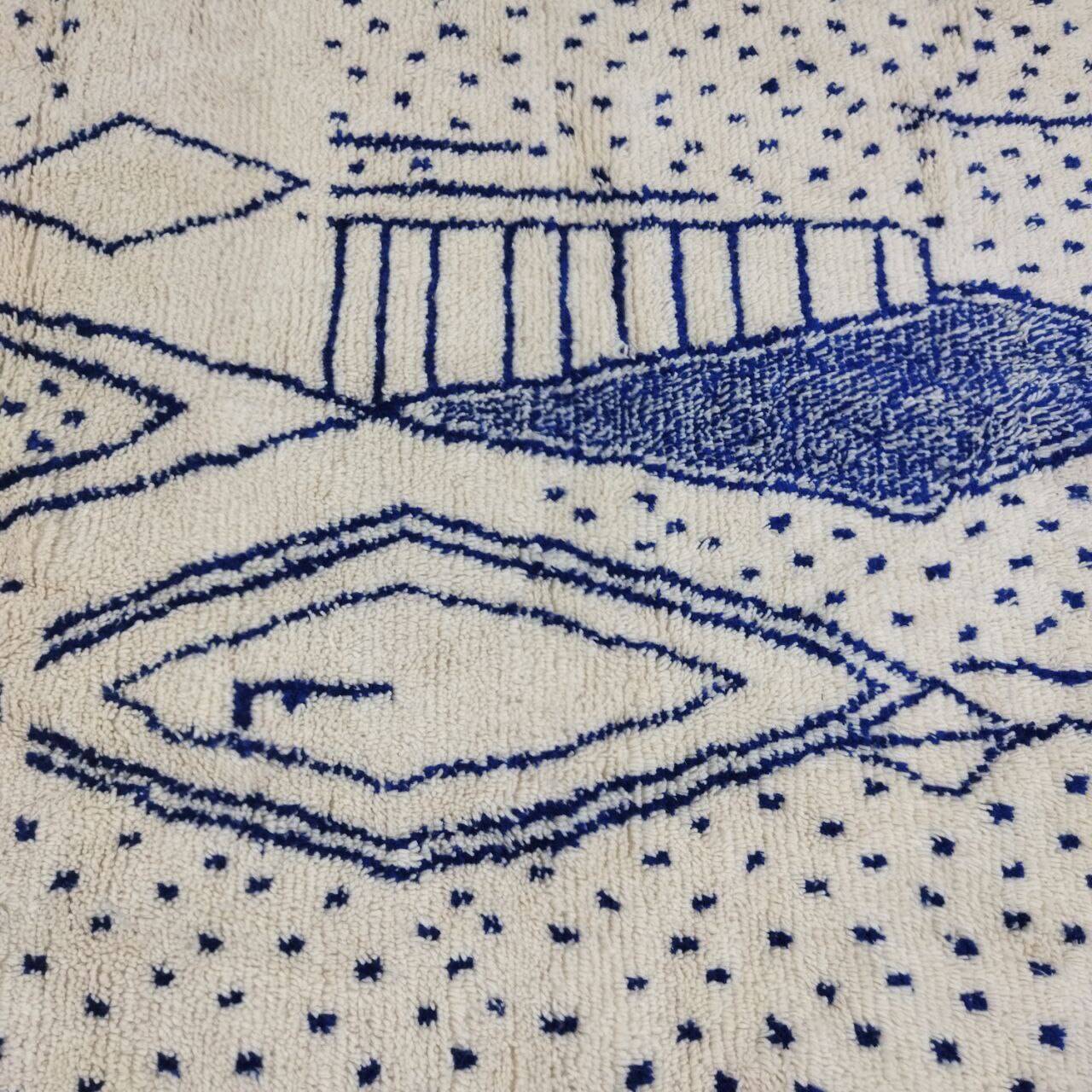 Vintage Azilal rug 290x196 cm - Blue geometric patterns