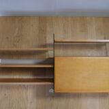 String shelf from the 50s