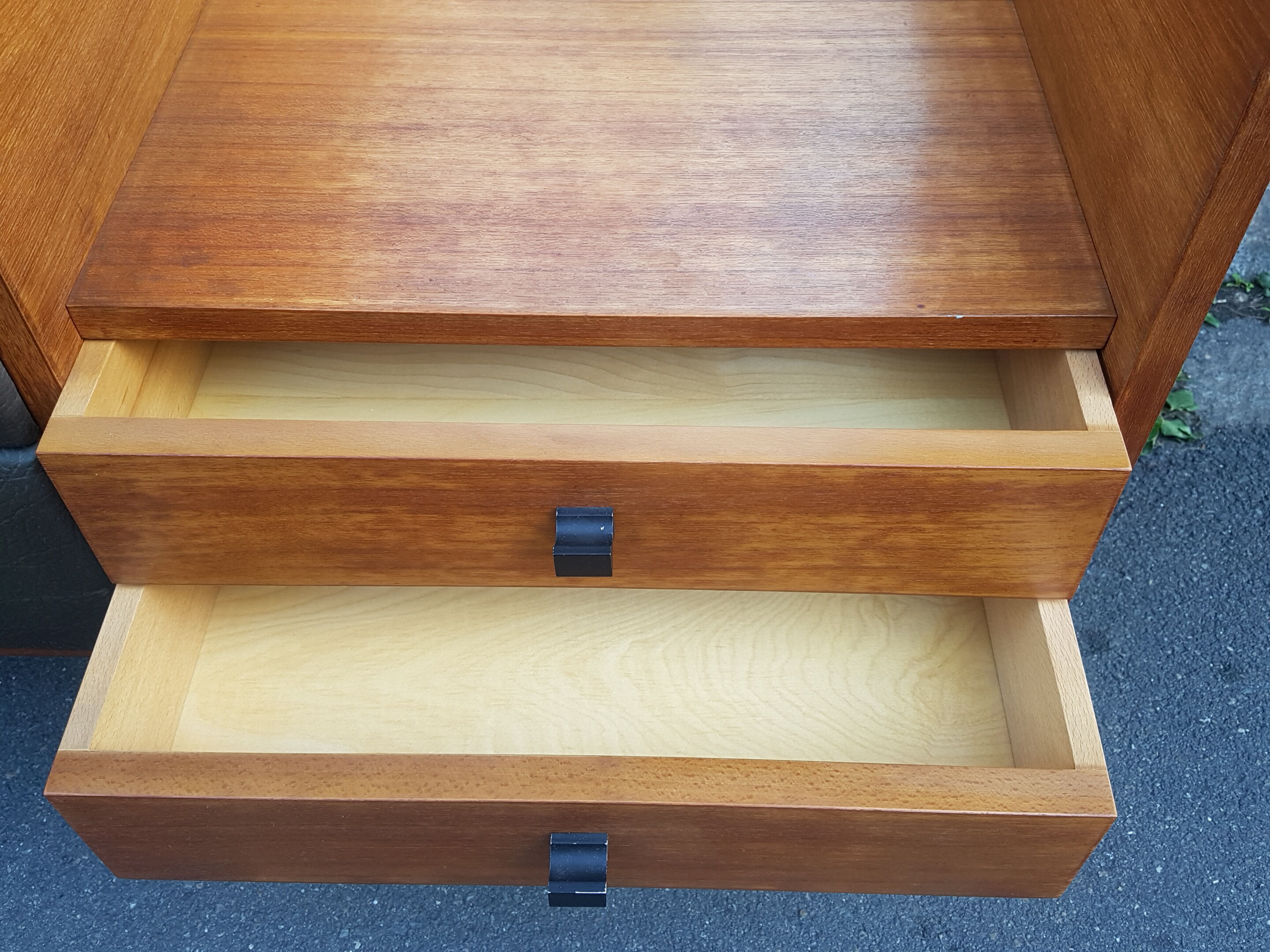 Roger landault Dresser 60 years