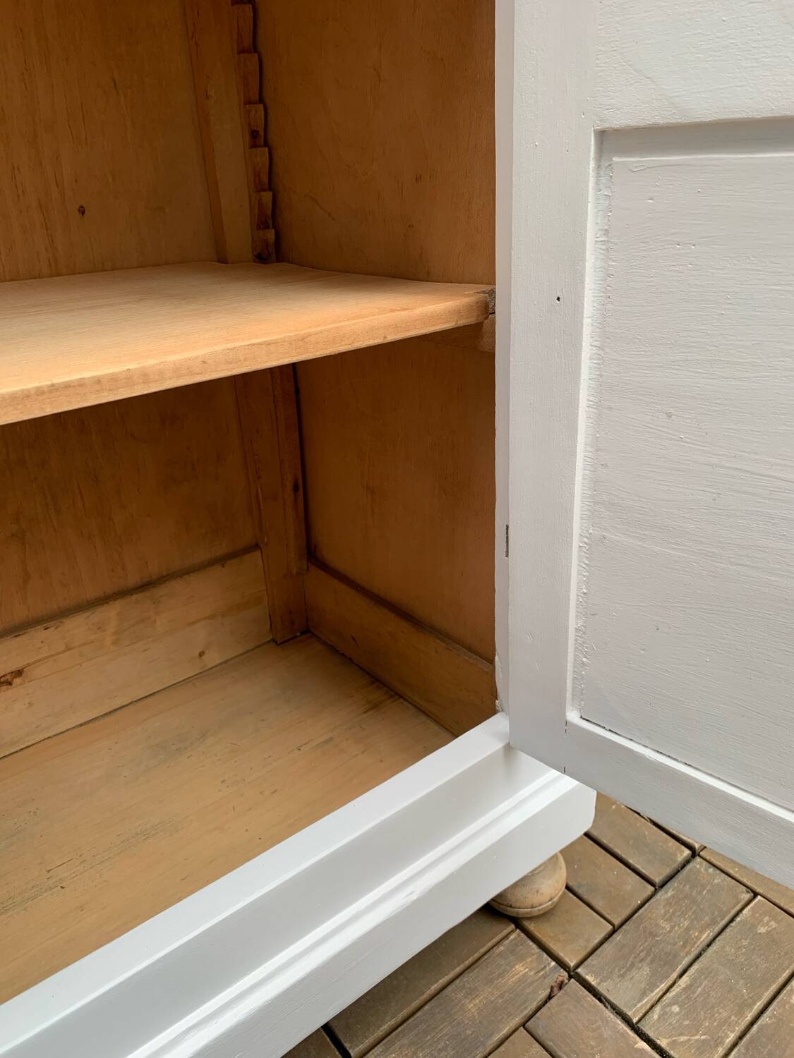 Antique Parisian glass cabinet H150