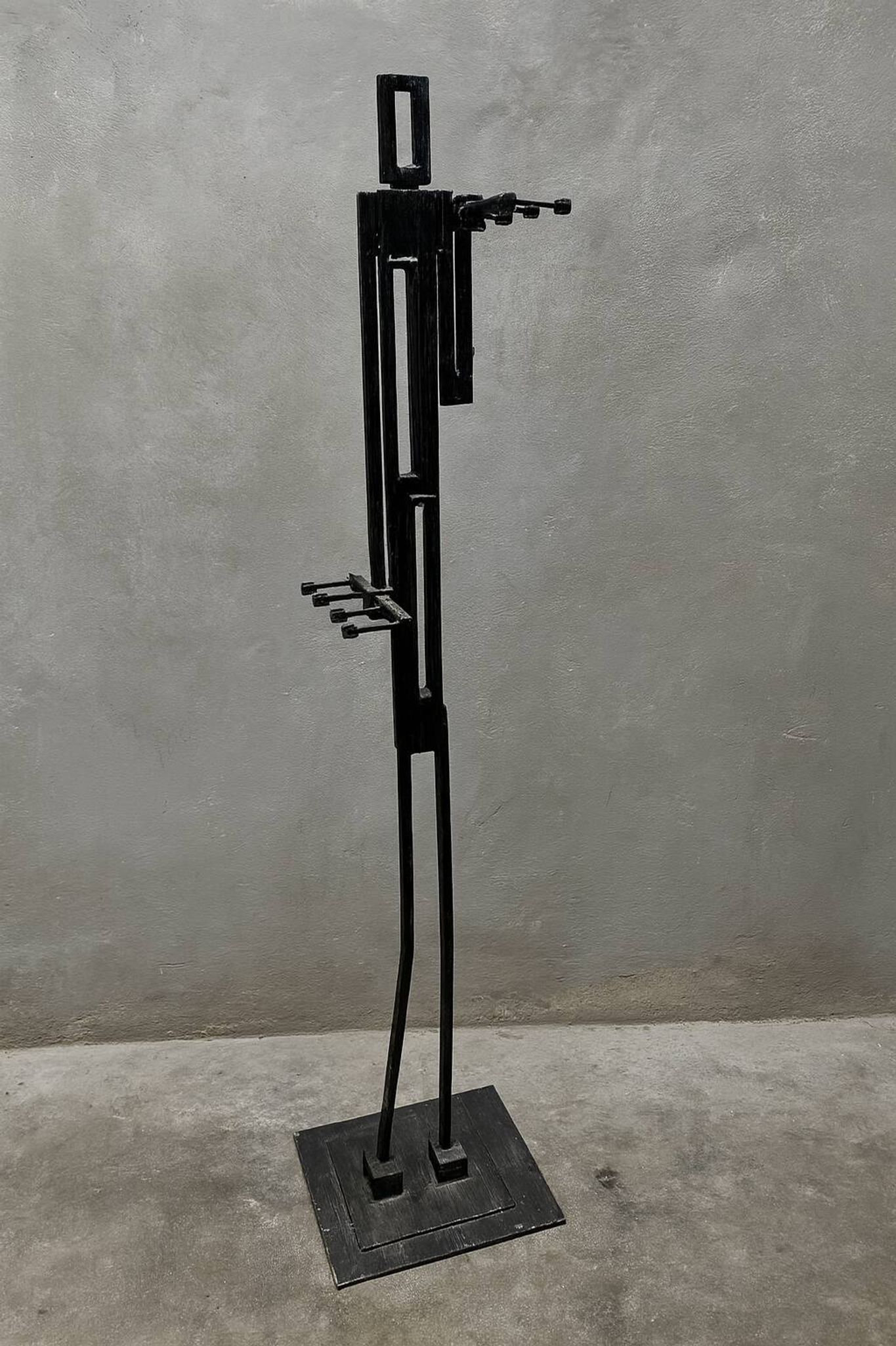 Designer iron coat rack – Unique sculptural piece