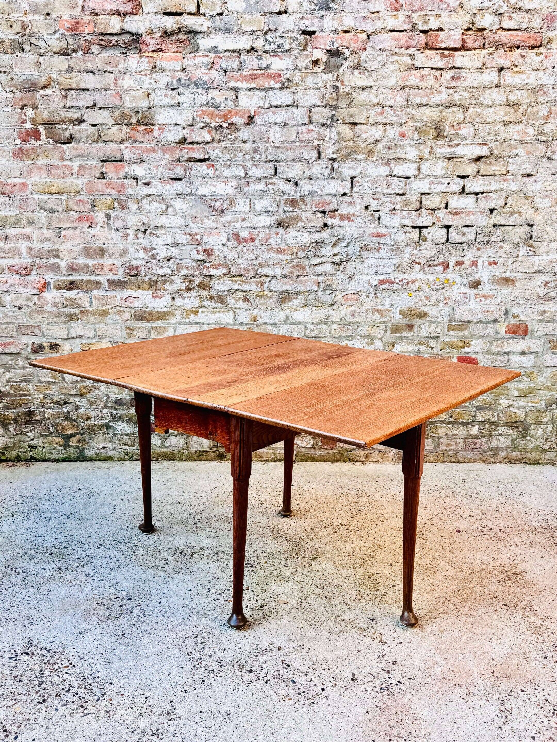 1900 George III solid oak table