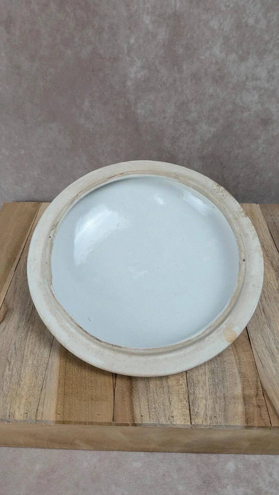 Ancient Chinese dish with lid