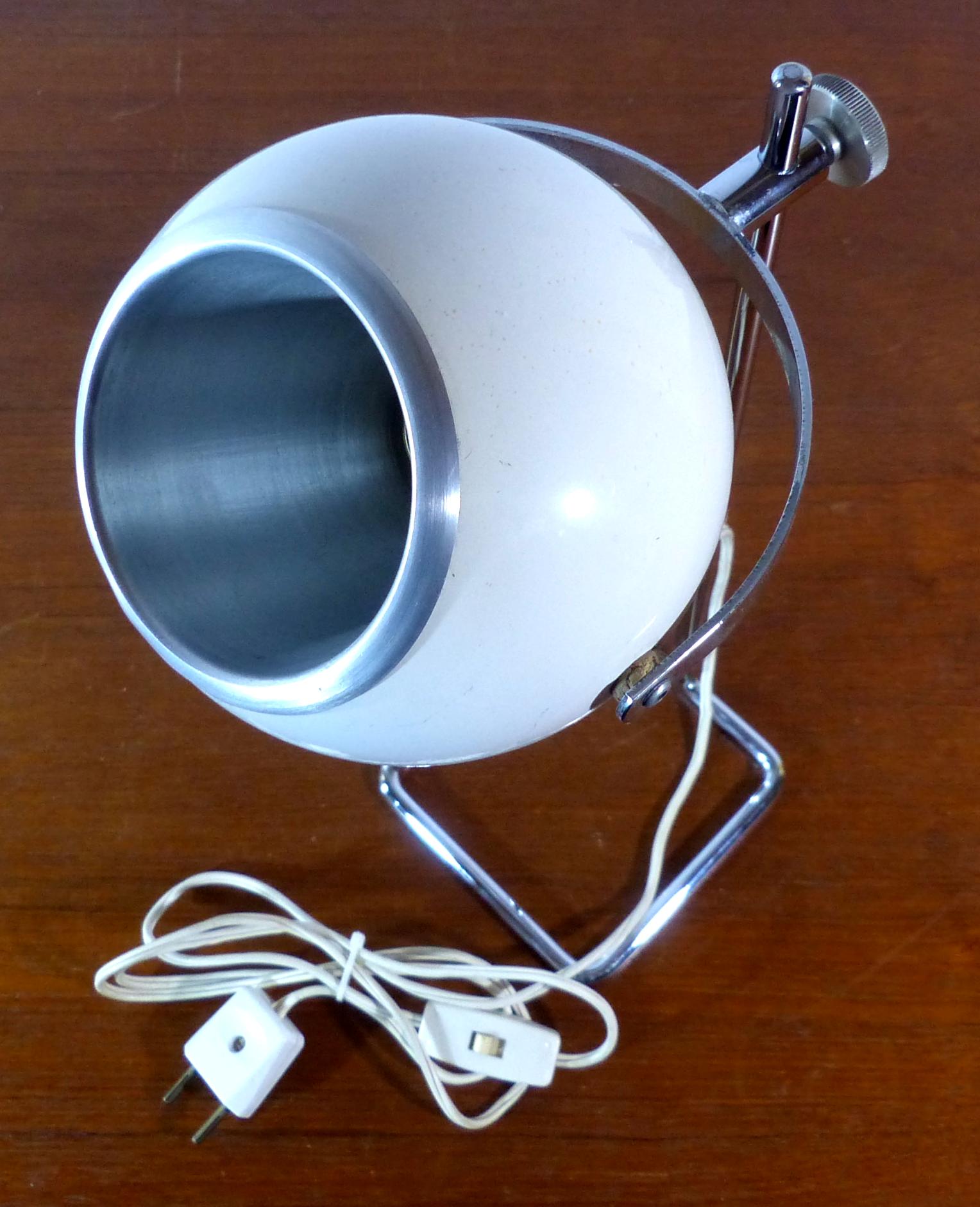 Lamp white eyeball 1970