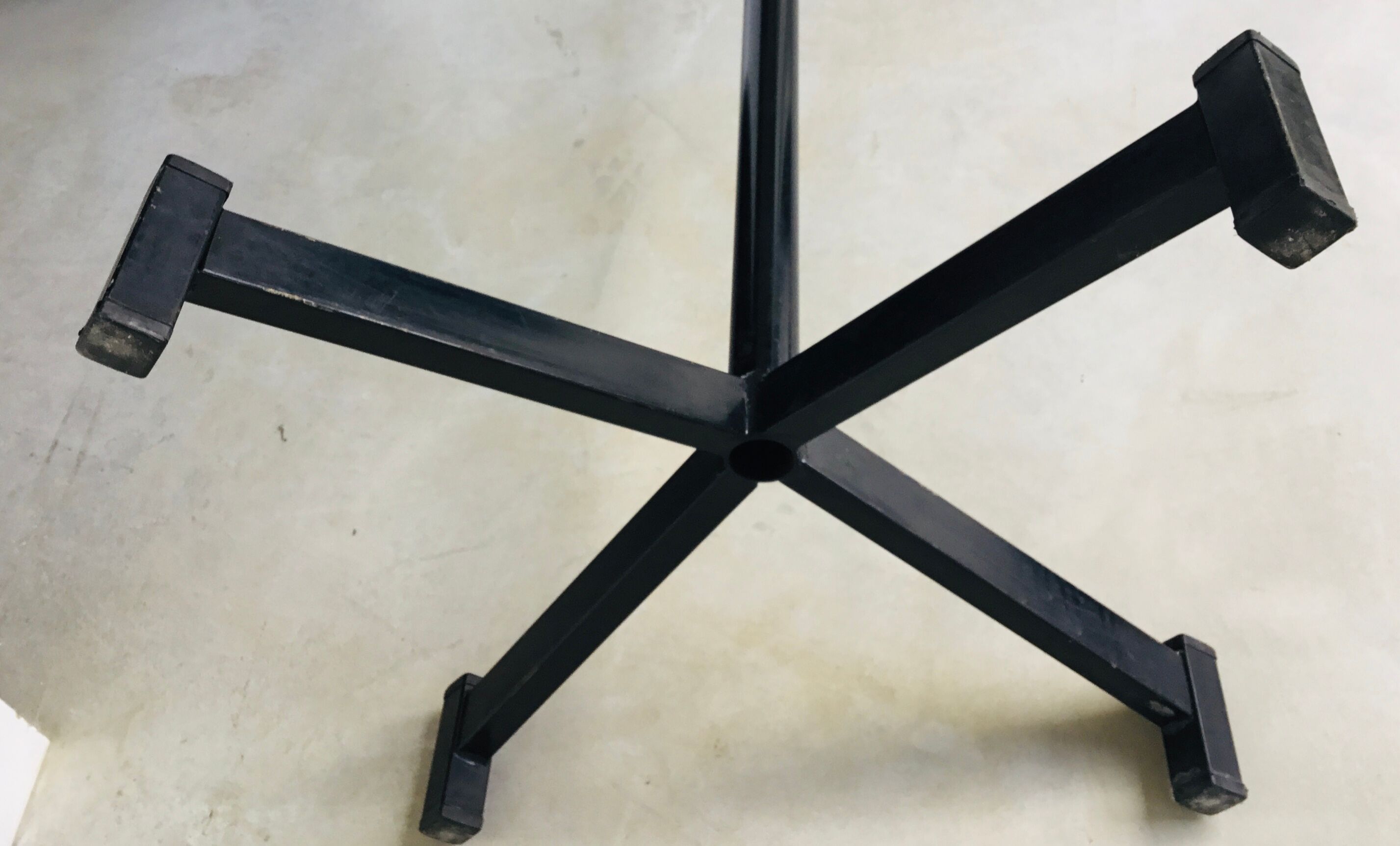 Coat rack by Osvaldo Borsani 1970
