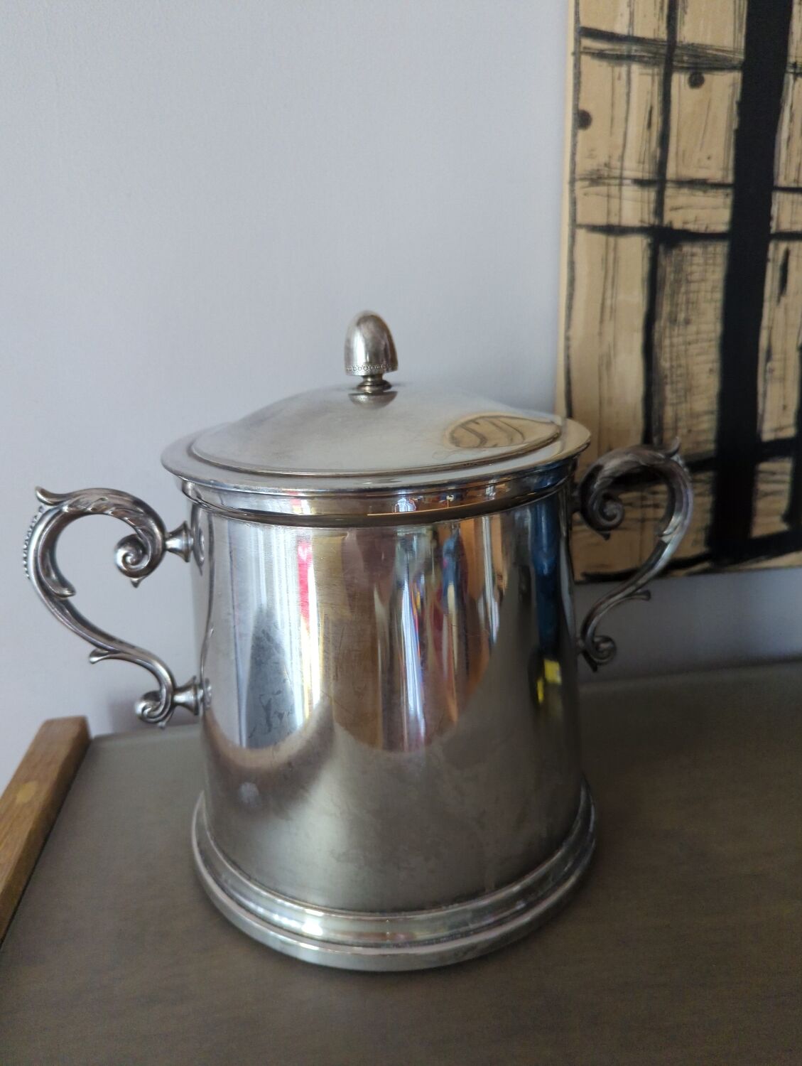 Silver metal ice bucket