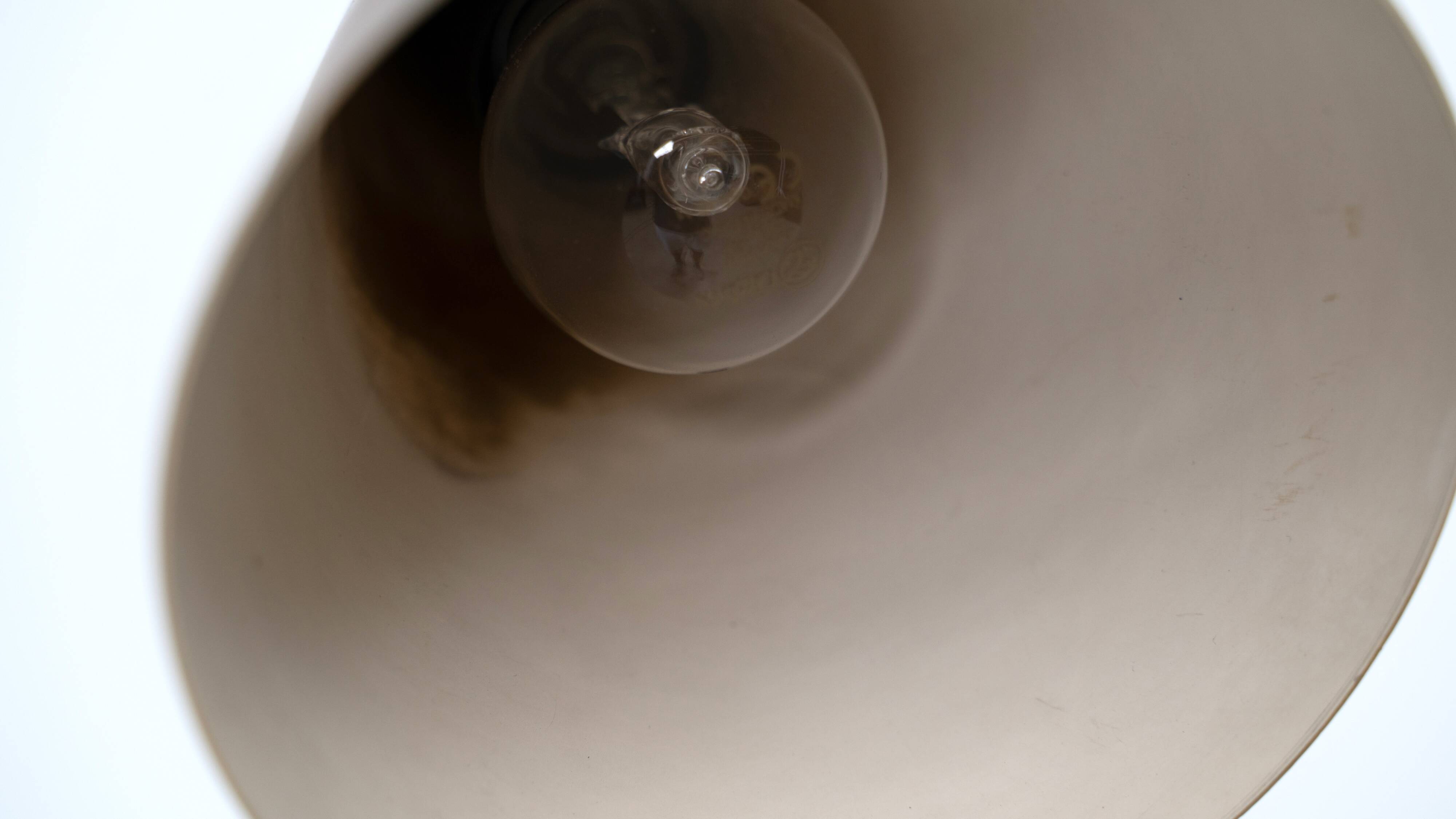 Lampe sur pied italienne avec base en marbre par Stillux