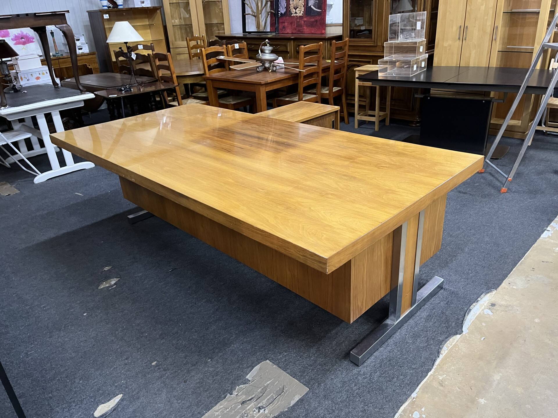 Vintage corner desk