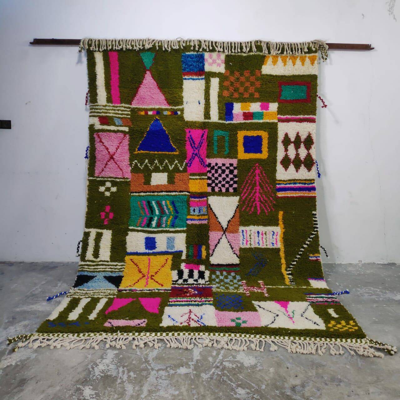 Handmade wool Berber rug 300X200 cm