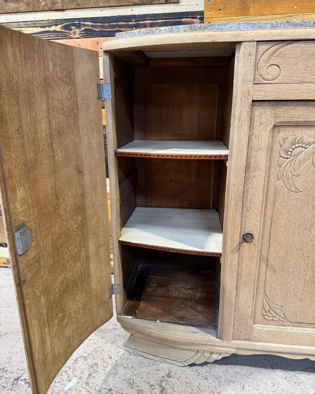 Art Deco buffet in sandblasted solid oak