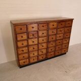 Armoire d'apothicaire vintage à 36 tiroirs des années 1930