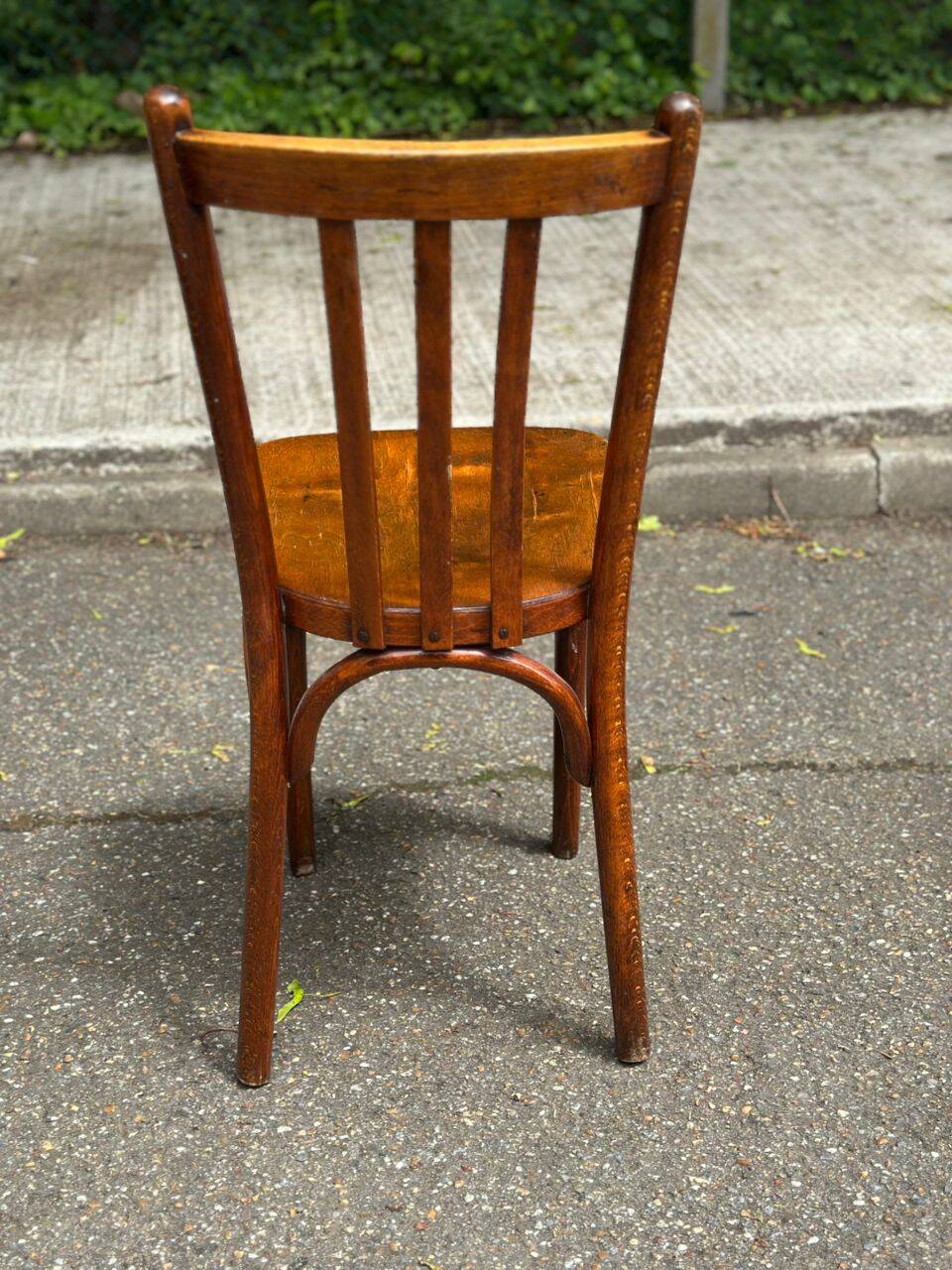 Bentwood bistro chair in Thonet style from the 19th century.