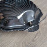 Shell ashtray - scallop shell