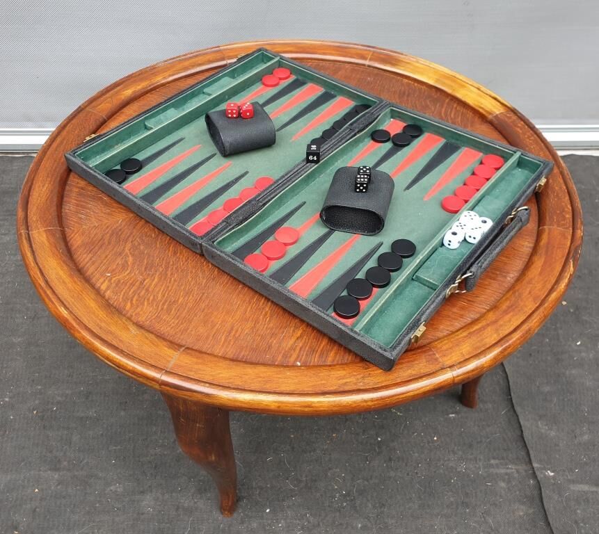 Vintage side table Louis XV style