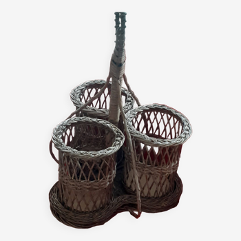 Old bottle holder for 3. in rattan.