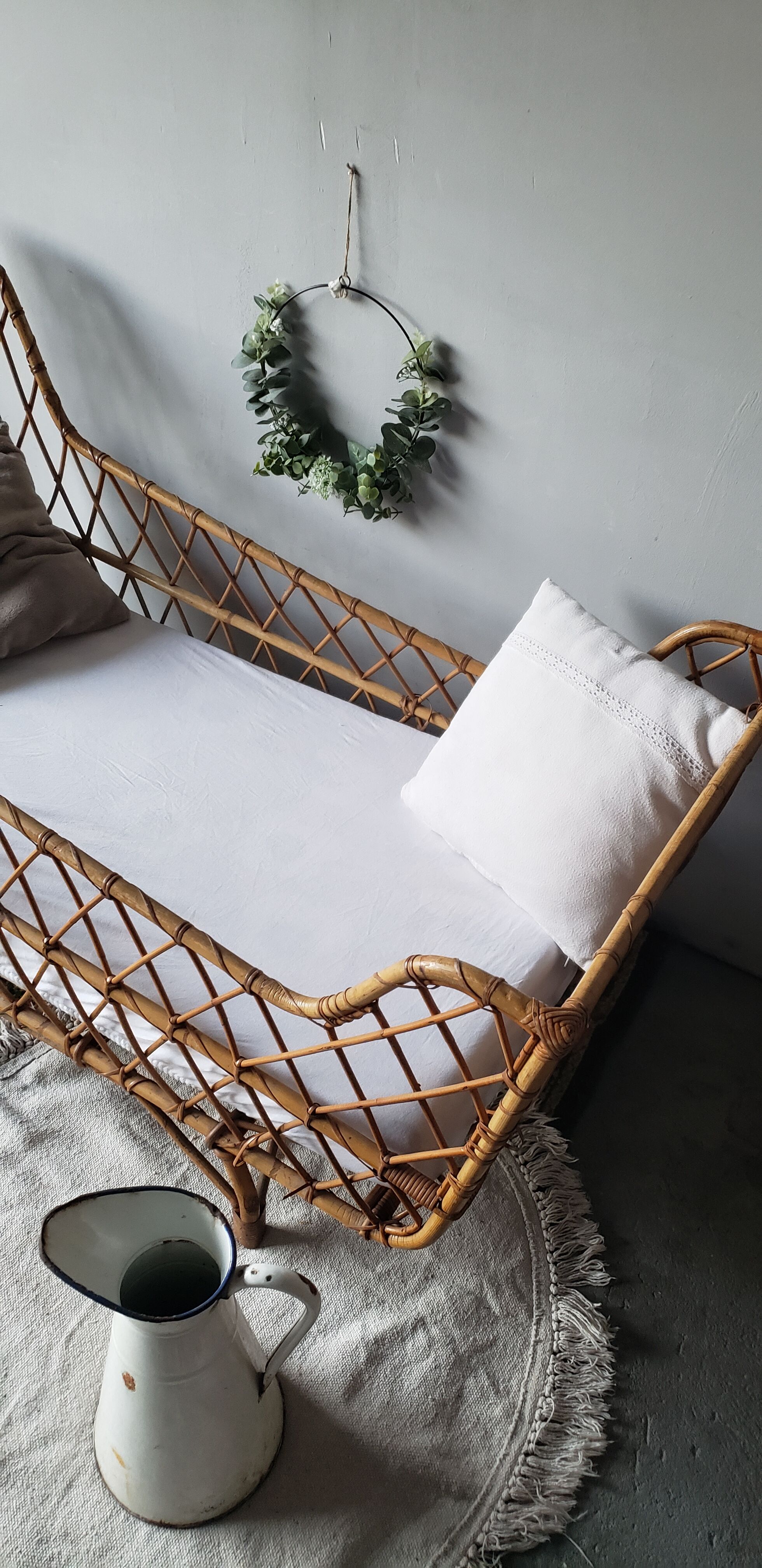 Rattan child bed