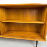 Buffet vintage en teck avec portes coulissantes, 1971