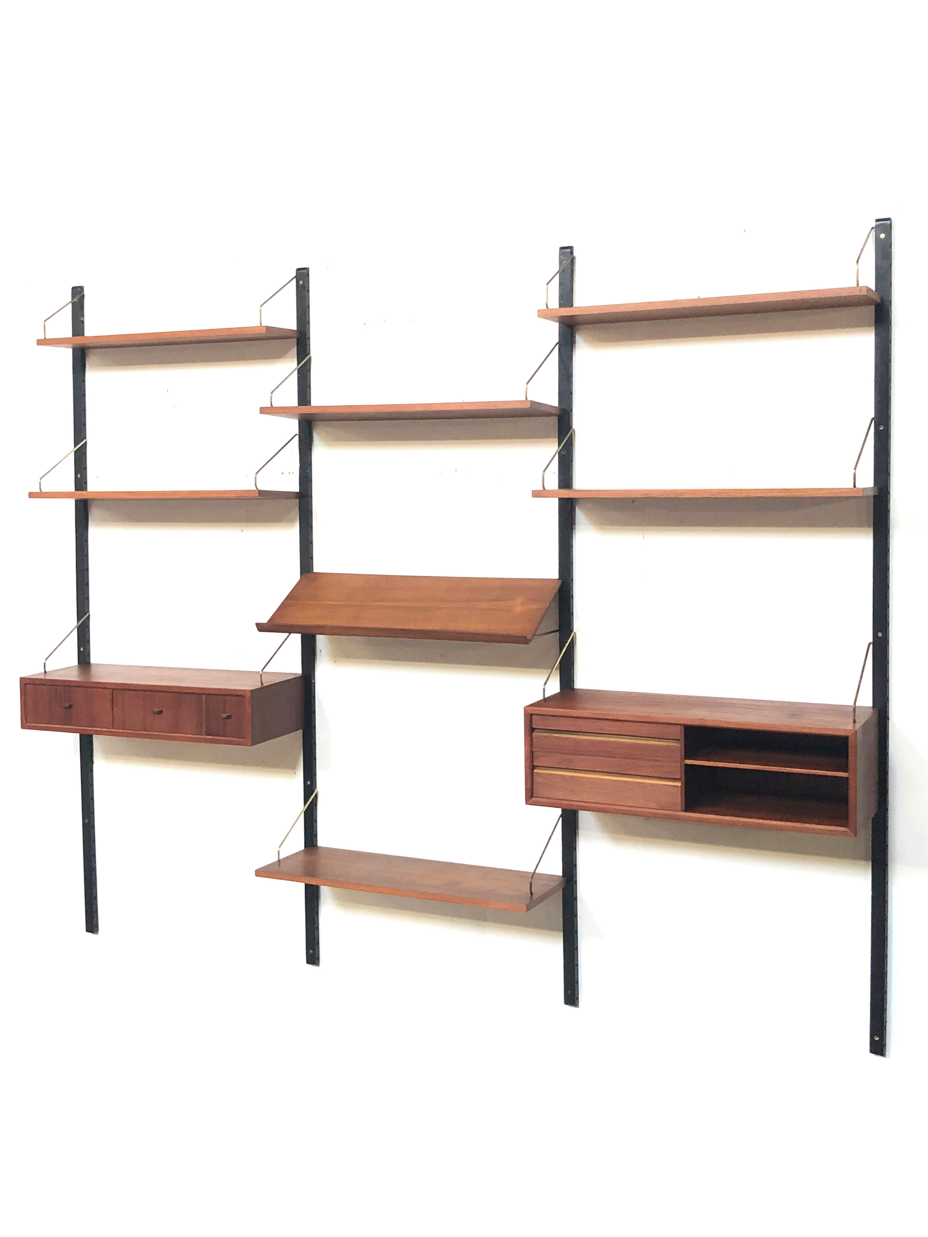 Poul Cadovius Royal System wall set