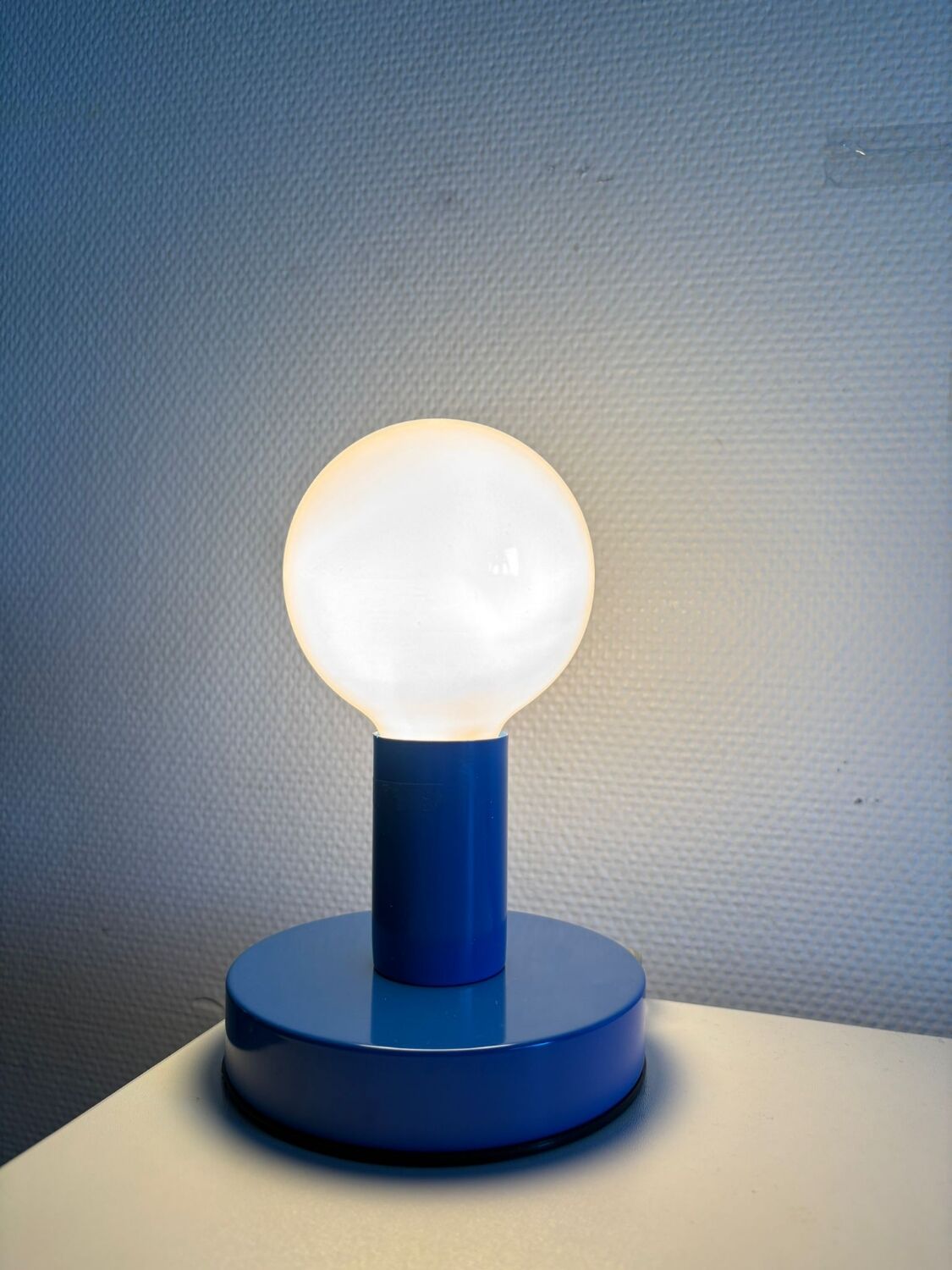 Lampe space age leutchen GmBH