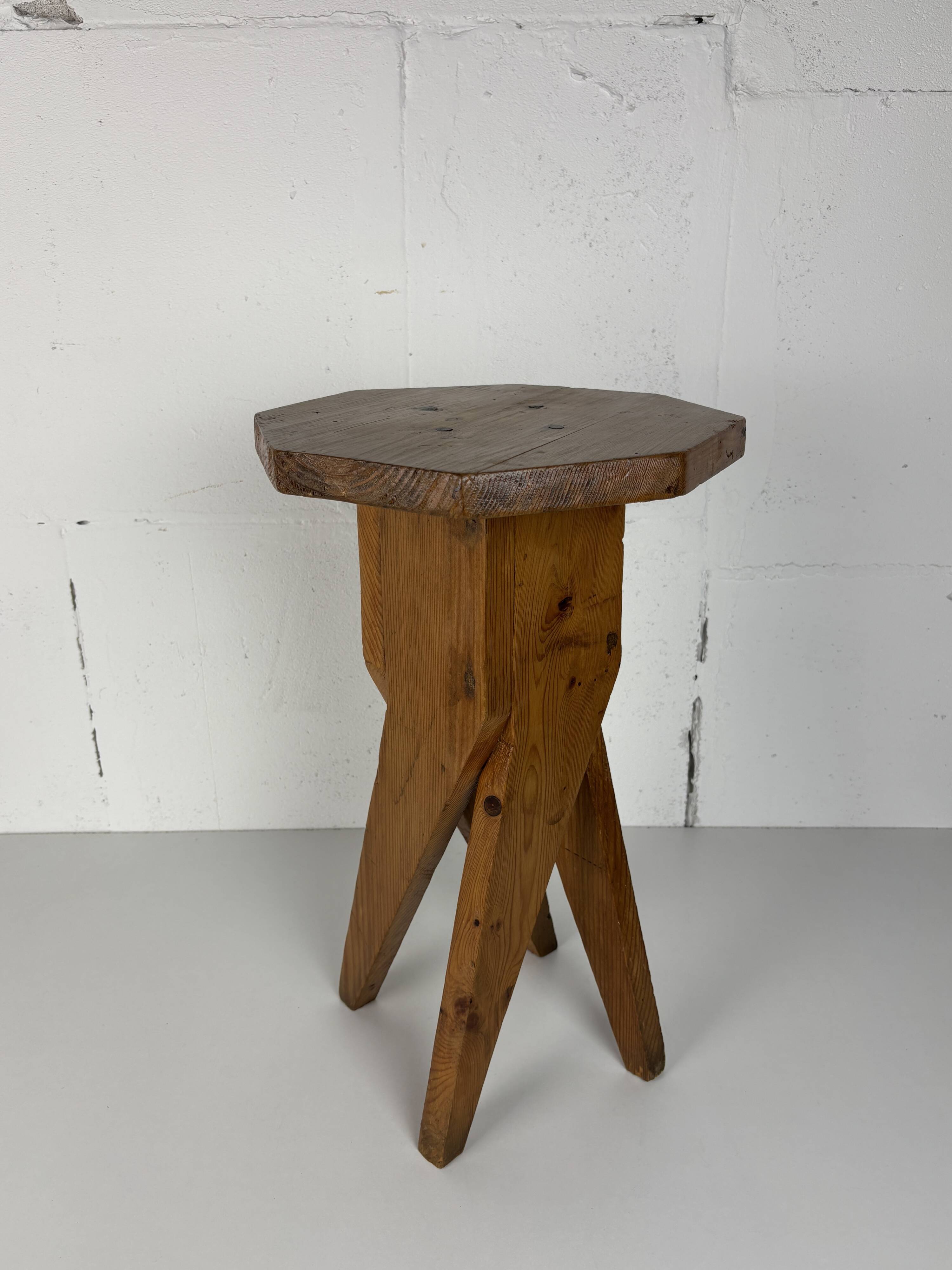 Midcentury brutalist artisanal rustic handcrafted stool, France 1960s