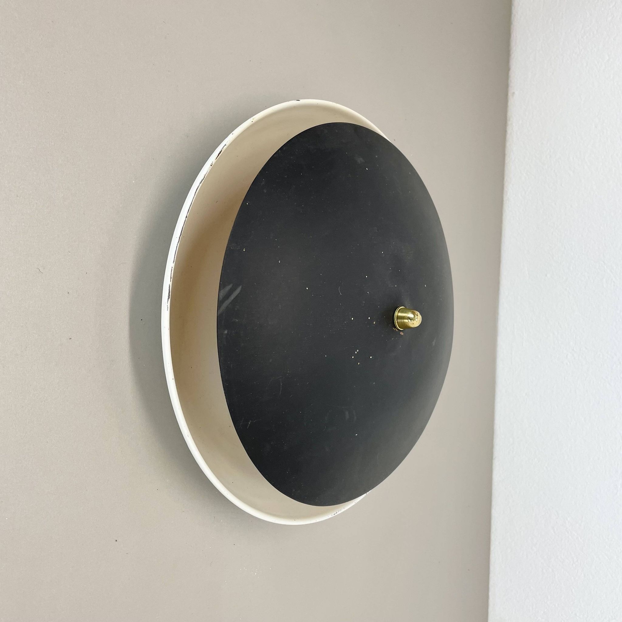 unique round metal Gino Sarfatti Style Ceiling Wall Light Flushmount Italy 1950s