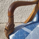 Armchair backrest rounded fish head