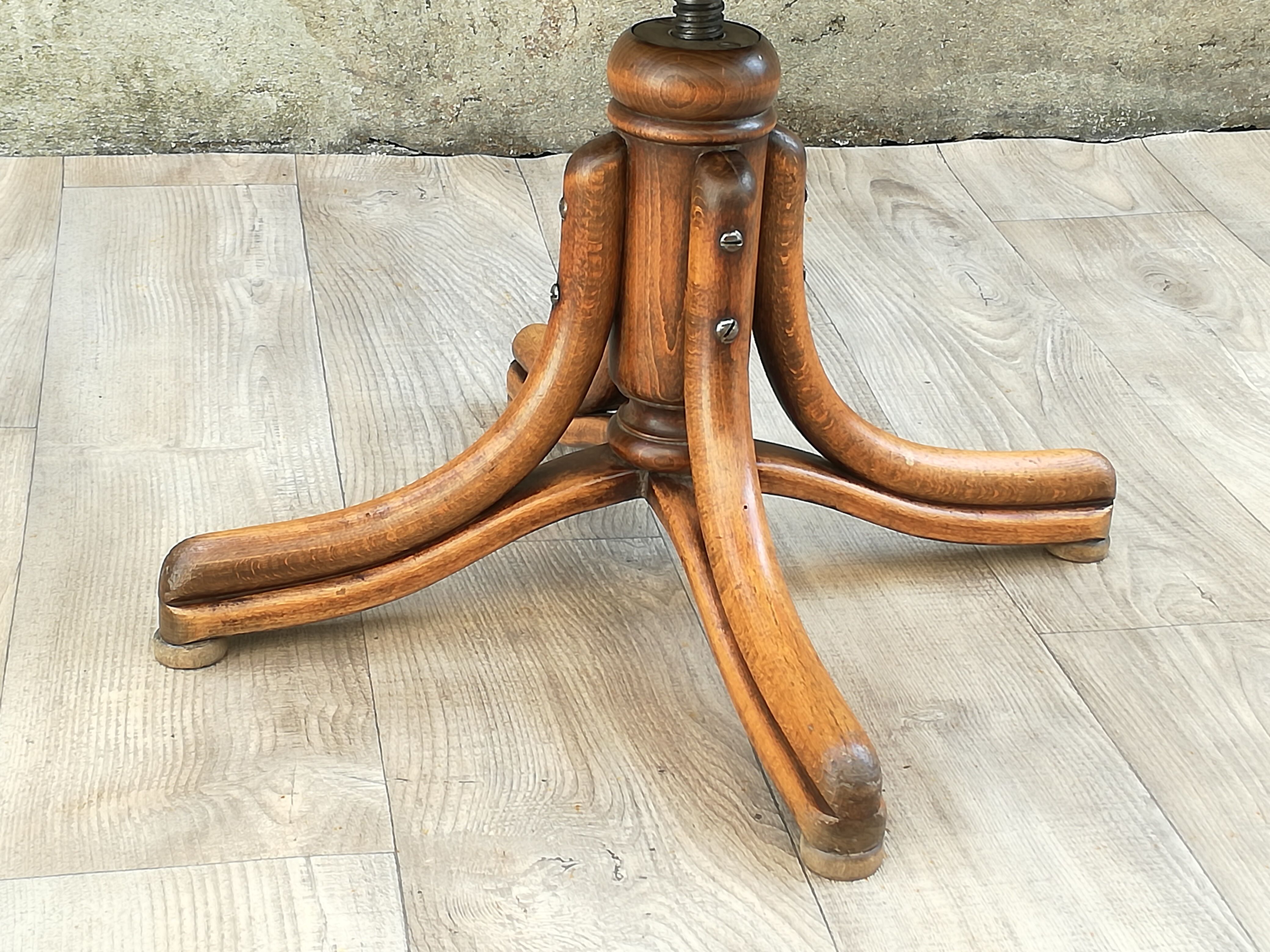 Thonet armchair