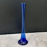 Soliflore en Verre Bleu Vintage des Années 80 – Élégance et Style Rétro