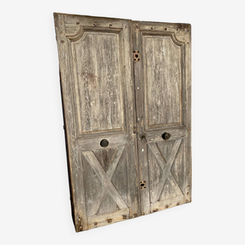 Double-leaf carriage door