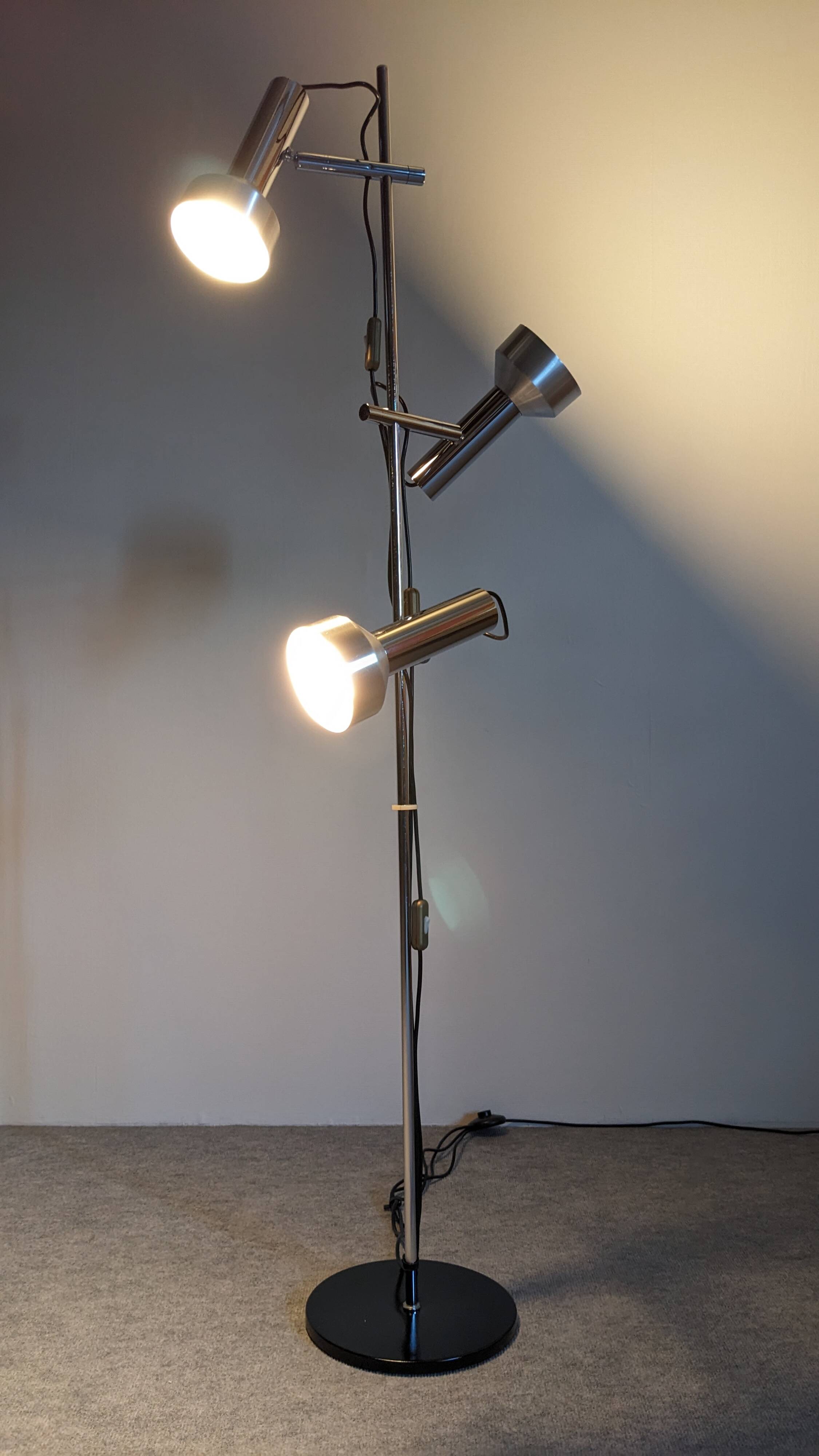 Three-spot floor lamp in chrome metal by Philips, Netherlands circa 1970.