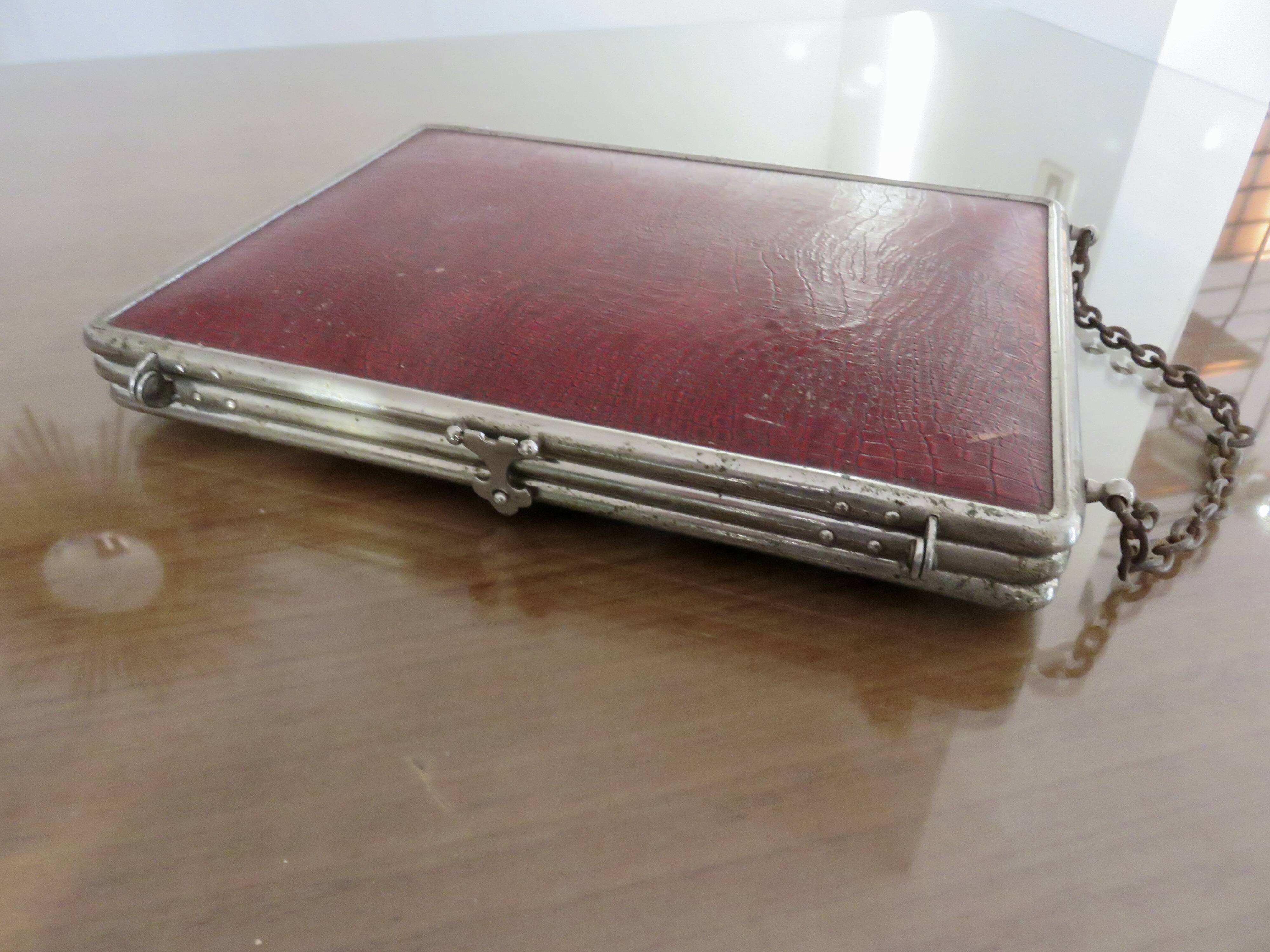 Miroir de barbier triptyque à chainette avec fermoir années 30 40