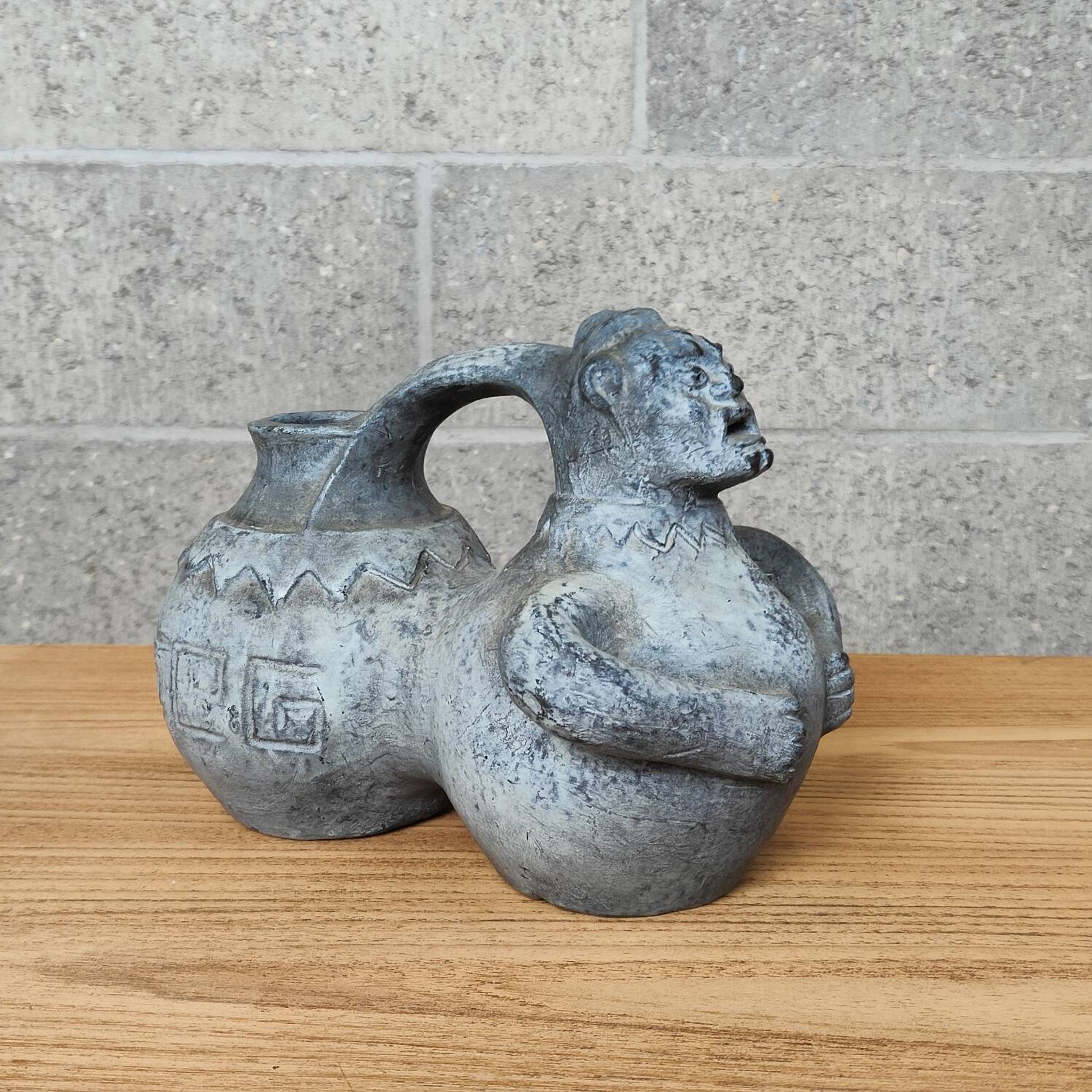 Vase ceramique zoomorphe Partenon Espagne