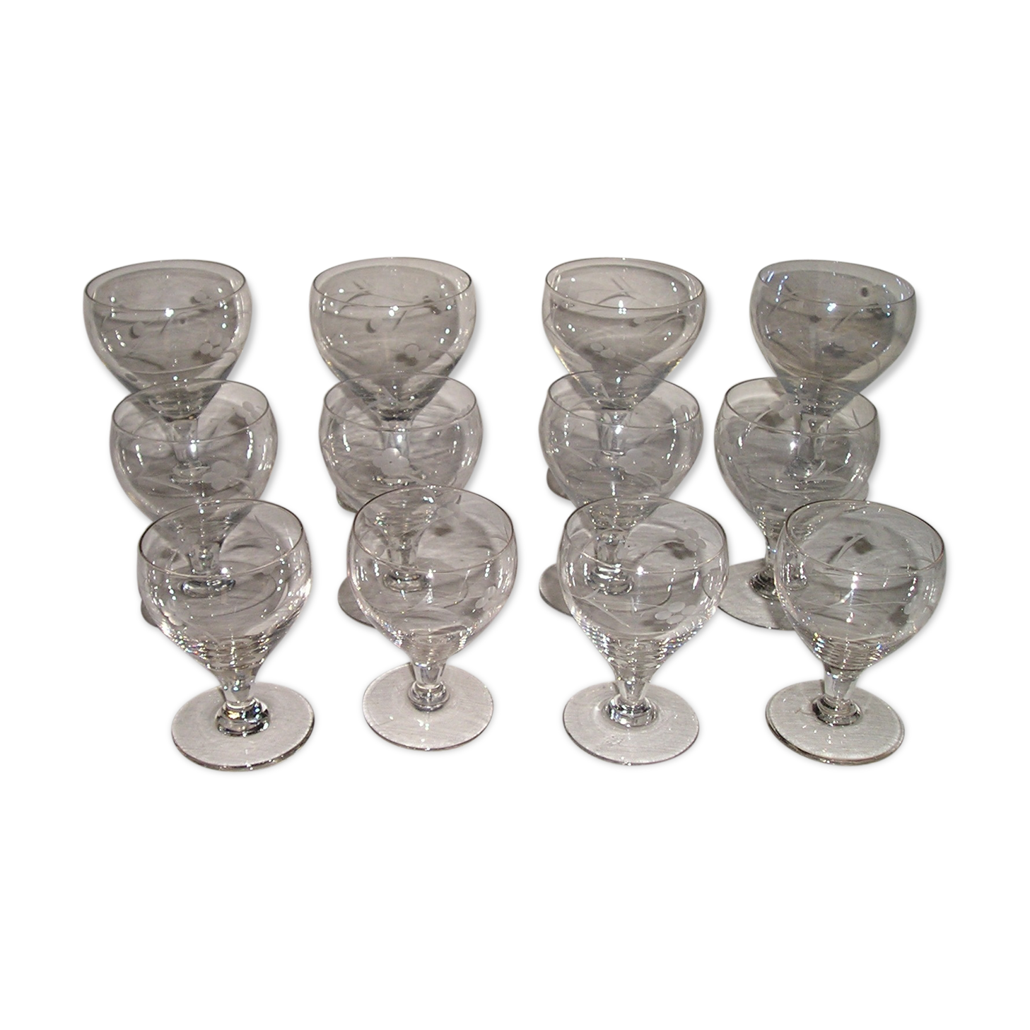 Set of 12 stemware chiseled flowers vintage 60-70 years