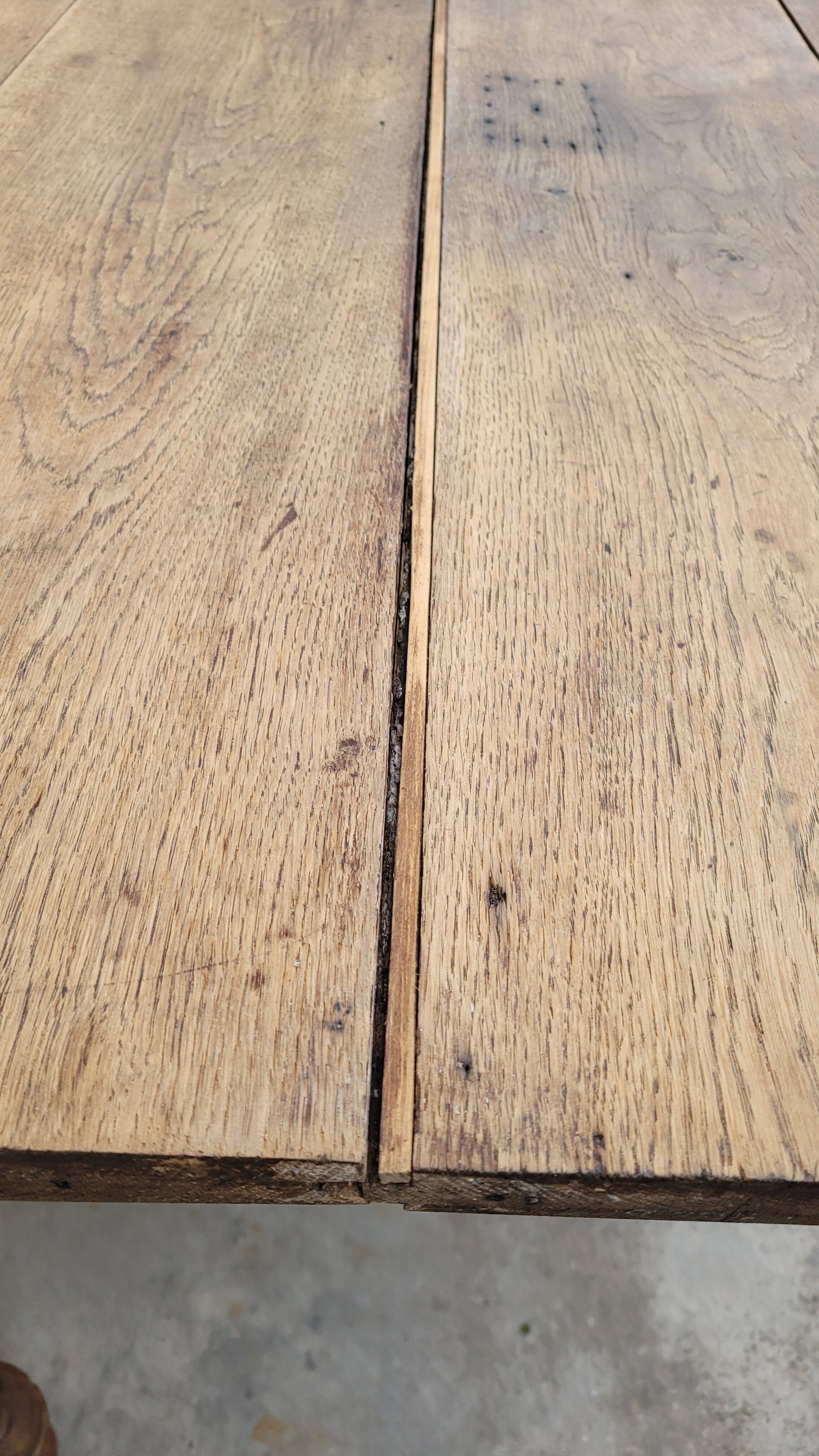 Rustic farmhouse table in solid oak Louis Philippe style -1m84