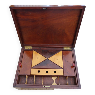Box, case, 19th century Victorian sewing kit