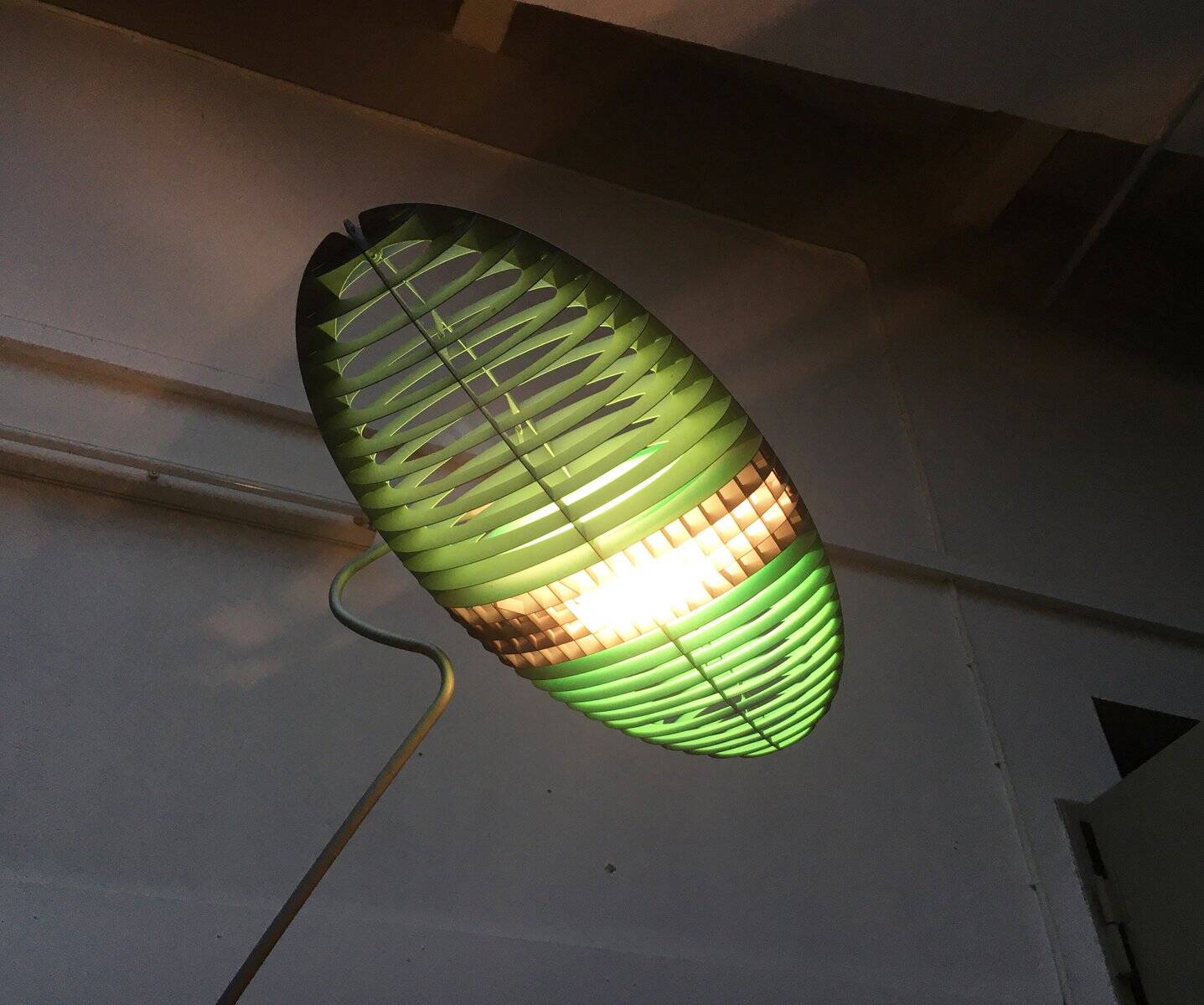 Titania Terra floor lamp, postmodern Italian design by Alberto Meda and Paolo Rizzatto for Luceplan.