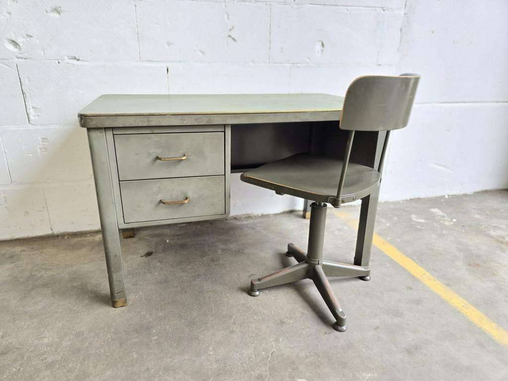 Vintage industrial office chair / tubax office chair