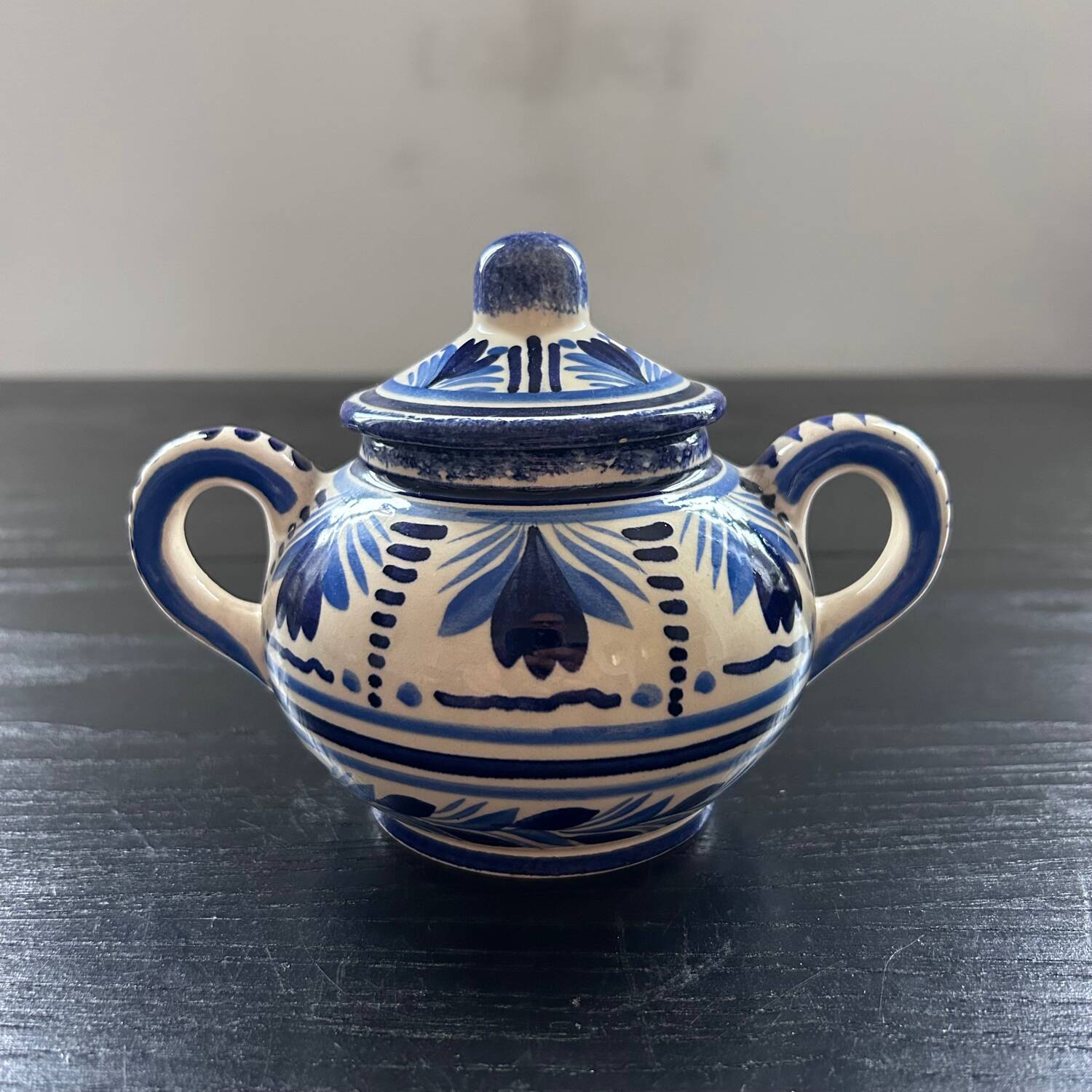 HB Quimper sugar bowl